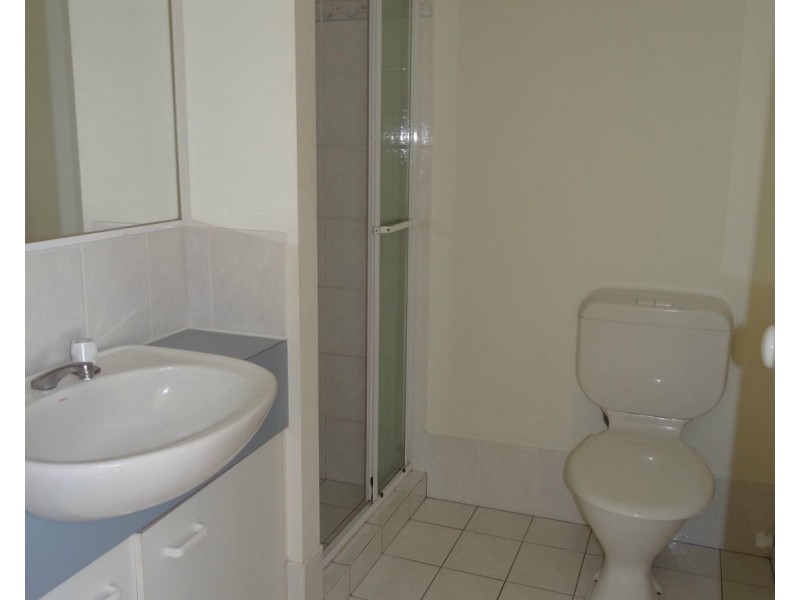 21, Lot 1/16-18 Lloyd Street, Southport QLD 4215