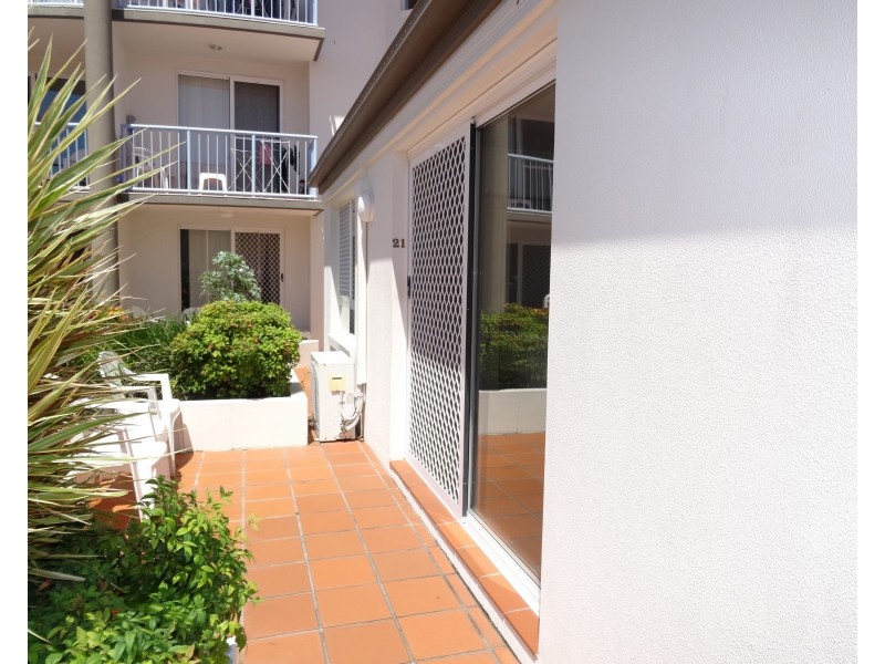 21, Lot 1/16-18 Lloyd Street, Southport QLD 4215