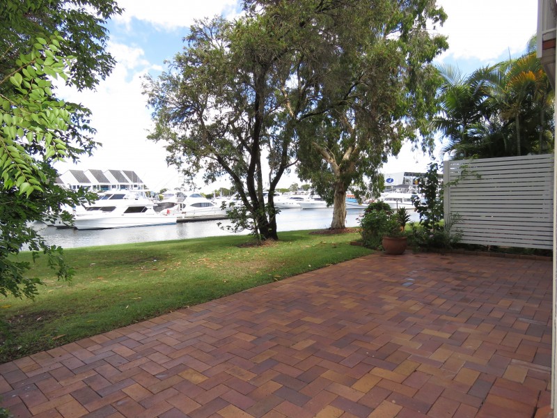 7/3 Marina Cres, Hollywell QLD 4216