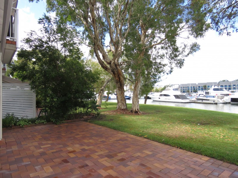 7/3 Marina Cres, Hollywell QLD 4216