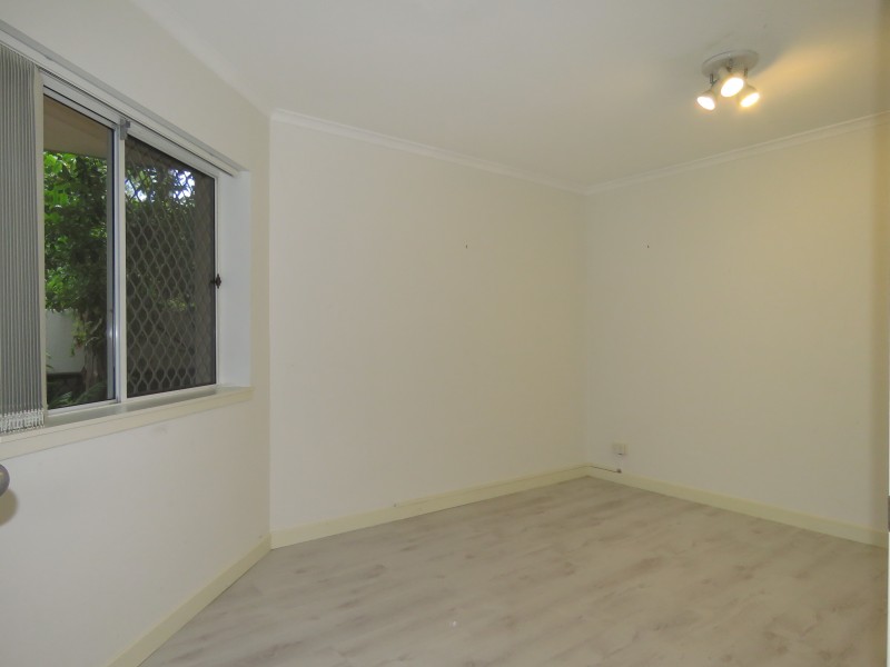 7/3 Marina Cres, Hollywell QLD 4216