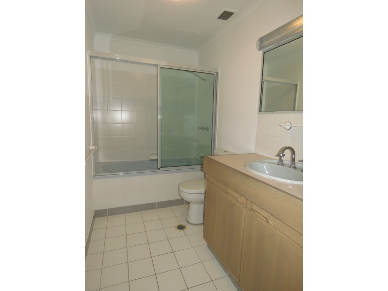 7/3 Marina Cres, Hollywell QLD 4216