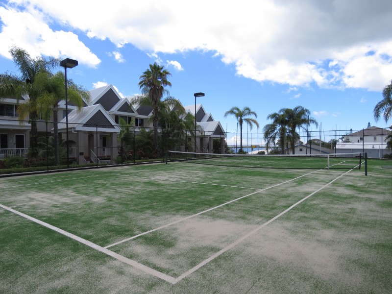 7/3 Marina Cres, Hollywell QLD 4216