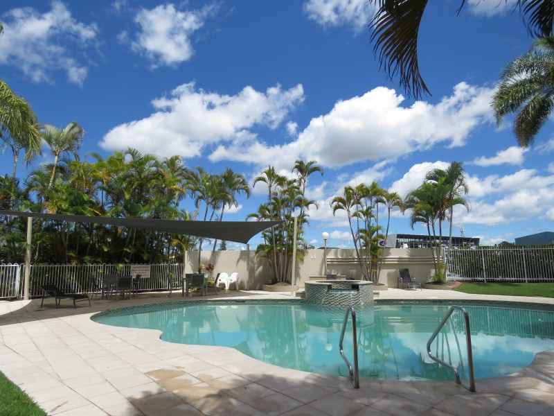 7/3 Marina Cres, Hollywell QLD 4216