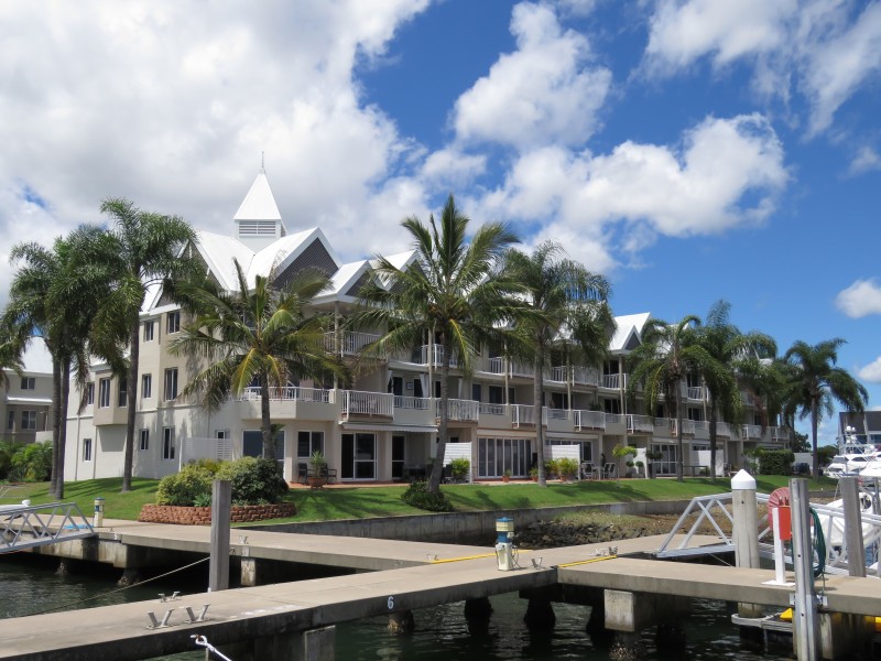 7/3 Marina Cres, Hollywell QLD 4216