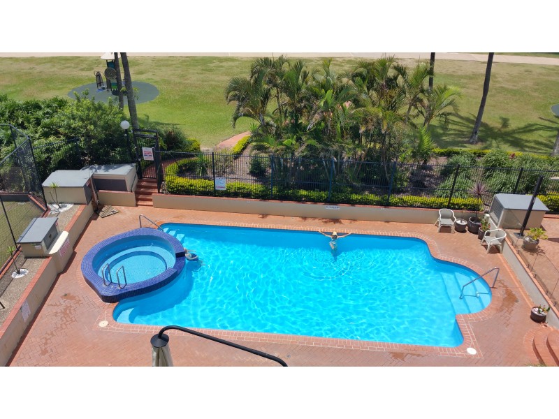 3b/969 Gold Coast Hwy, Palm Beach QLD 4221