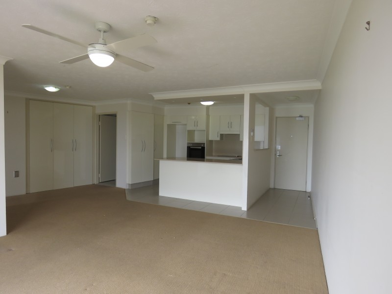 3b/969 Gold Coast Hwy, Palm Beach QLD 4221