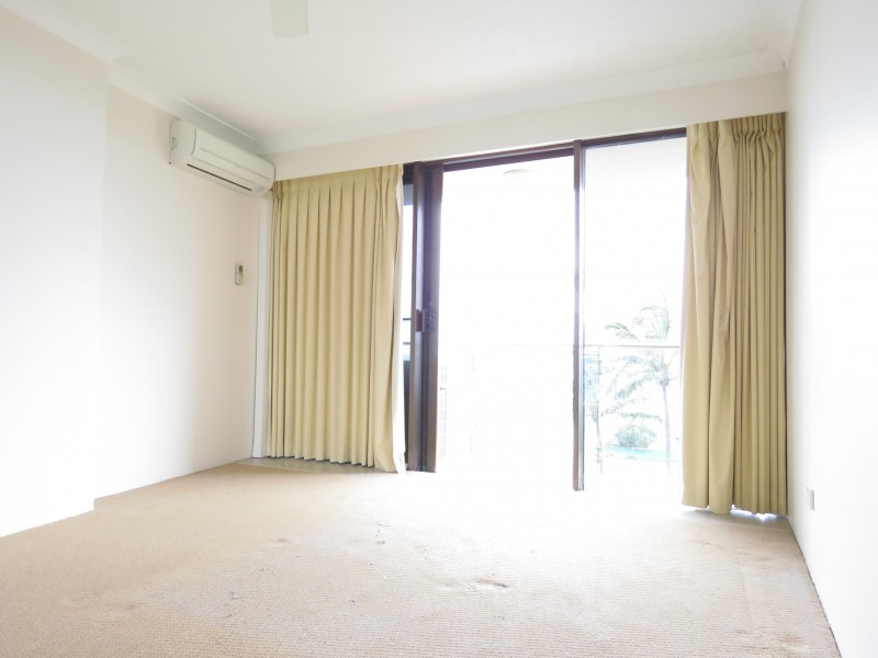 3b/969 Gold Coast Hwy, Palm Beach QLD 4221