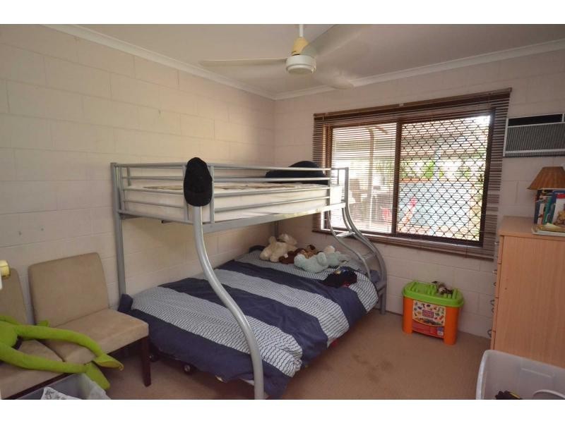 6 Loridan Drive, Brinsmead QLD 4870