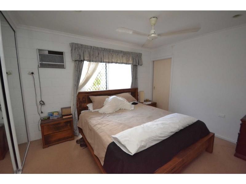 6 Loridan Drive, Brinsmead QLD 4870
