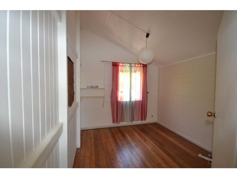 8 Margaret Street, Redlynch QLD 4870