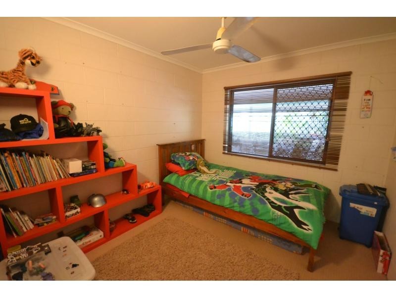 6 Loridan Drive, Brinsmead QLD 4870