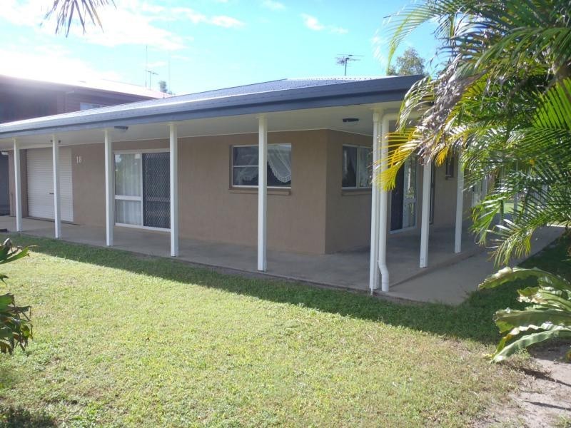 18 Rowe Street, KURRIMINE BEACH, Kurrimine Beach QLD 4871