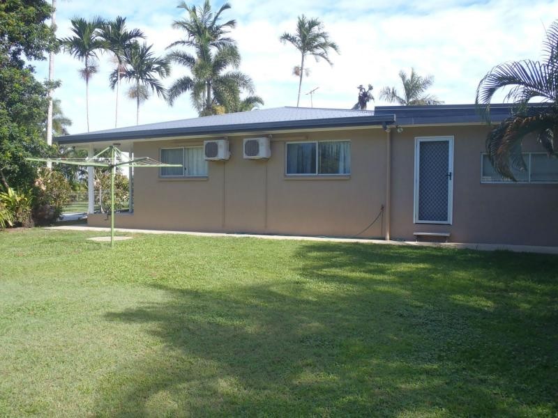 18 Rowe Street, KURRIMINE BEACH, Kurrimine Beach QLD 4871