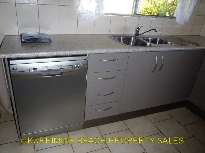 18 Rowe Street, KURRIMINE BEACH, Kurrimine Beach QLD 4871