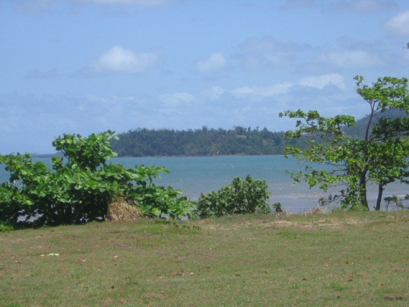 Kurrimine Beach QLD 4871