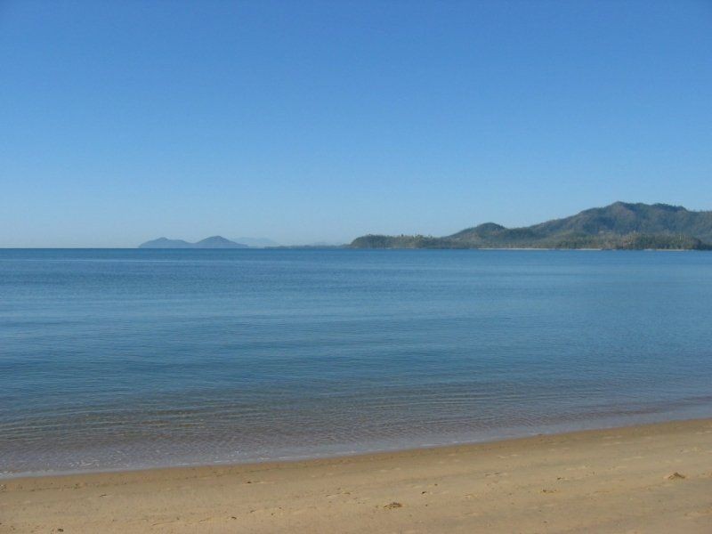 Kurrimine Beach QLD 4871