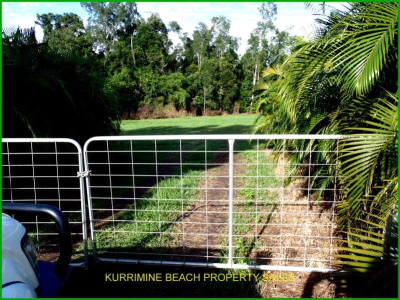 Kurrimine Beach QLD 4871