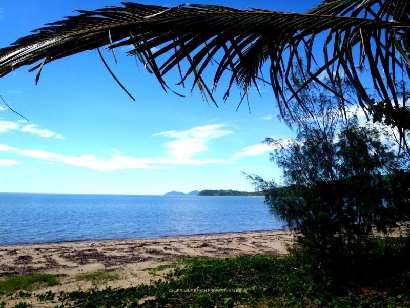 Kurrimine Beach QLD 4871