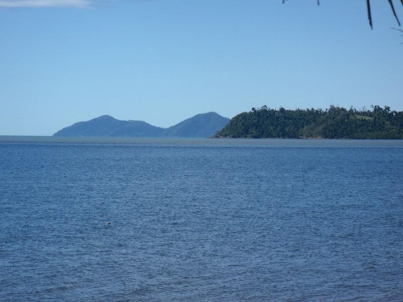 Kurrimine Beach QLD 4871