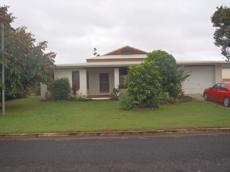 26 Rebecca Jane Parade, Kurrimine Beach QLD 4871