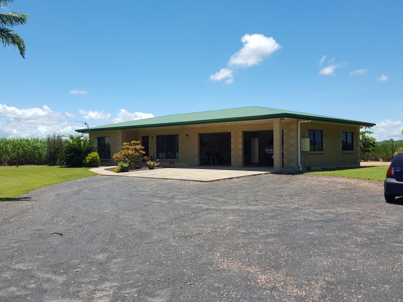 Kurrimine Beach QLD 4871