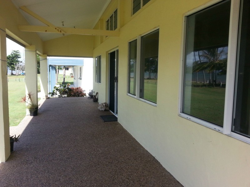 19 Jacobs Road, Kurrimine Beach QLD 4871