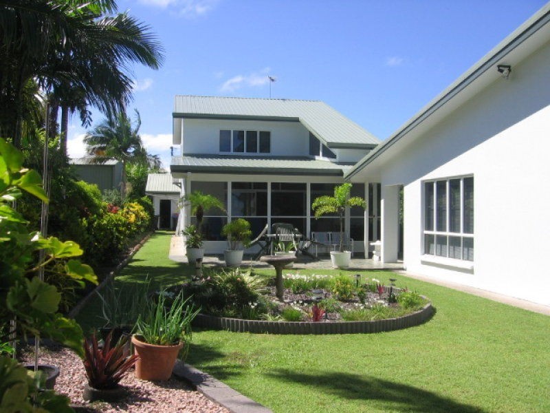 Kurrimine Beach QLD 4871