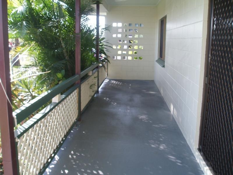 Unit 1/8 RANLEAGH Street, KURRIMINE BEACH, Kurrimine Beach QLD 4871