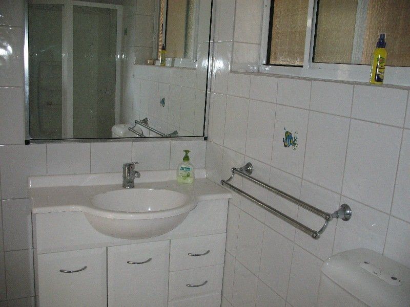 9 Hargreave Street, KURRIMINE BEACH, Kurrimine Beach QLD 4871