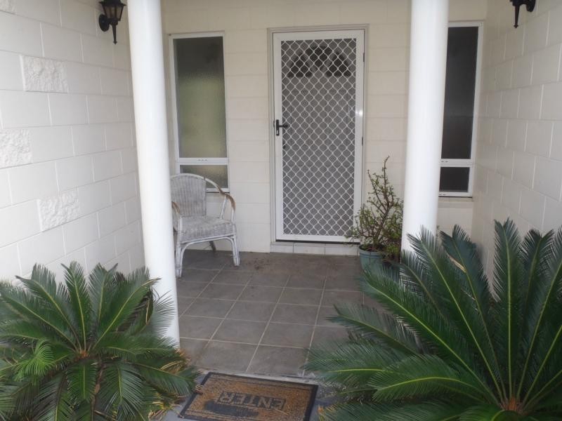 34 TAYLOR Street, KURRIMINE BEACH, Kurrimine Beach QLD 4871