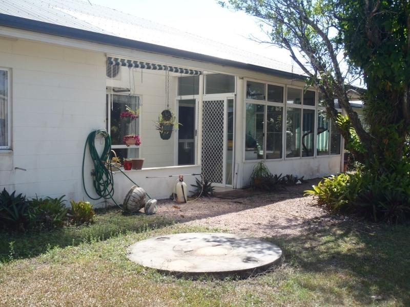 34 TAYLOR Street, KURRIMINE BEACH, Kurrimine Beach QLD 4871