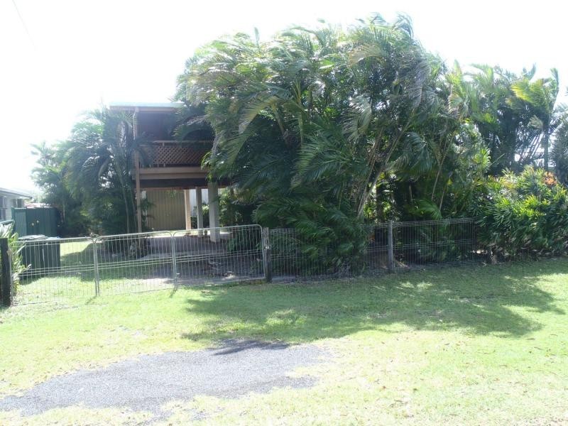 60 JACOBS Road, KURRIMINE BEACH, Kurrimine Beach QLD 4871