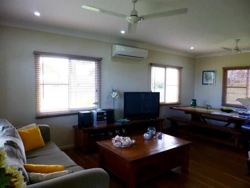 Kurrimine Beach QLD 4871