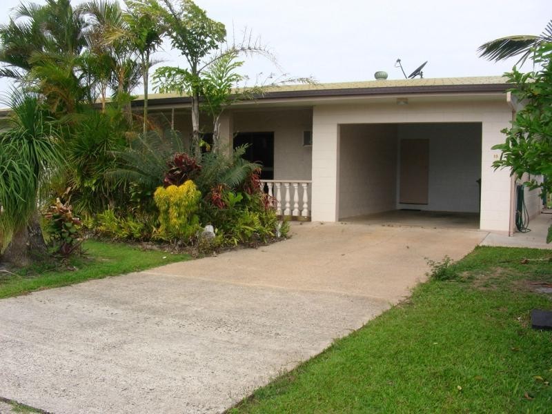 Kurrimine Beach QLD 4871