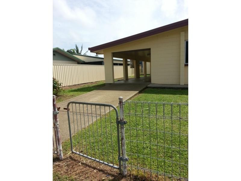 Kurrimine Beach QLD 4871