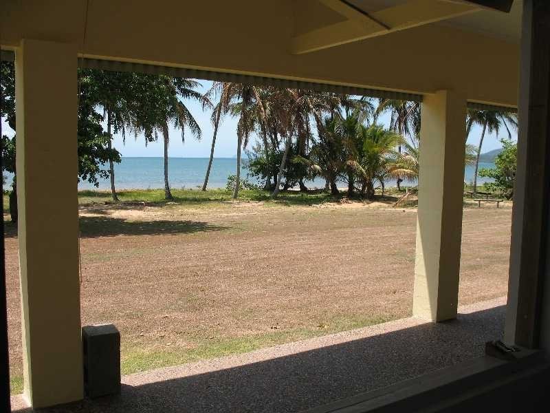 Kurrimine Beach QLD 4871