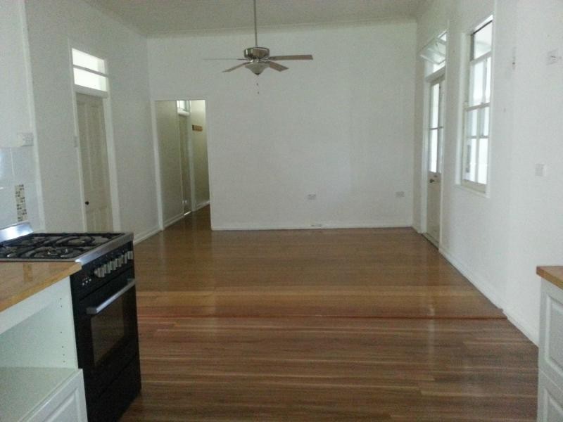 2 EDWARD Street, SILKWOOD, Silkwood QLD 4856