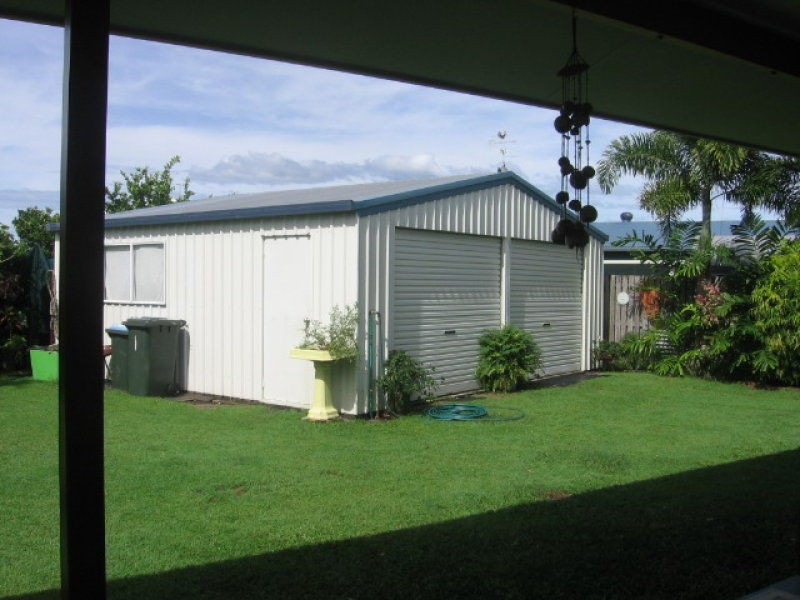 Kurrimine Beach QLD 4871