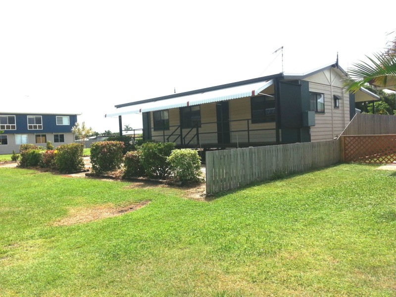 10 Hawthorne Drive, Kurrimine Beach QLD 4871