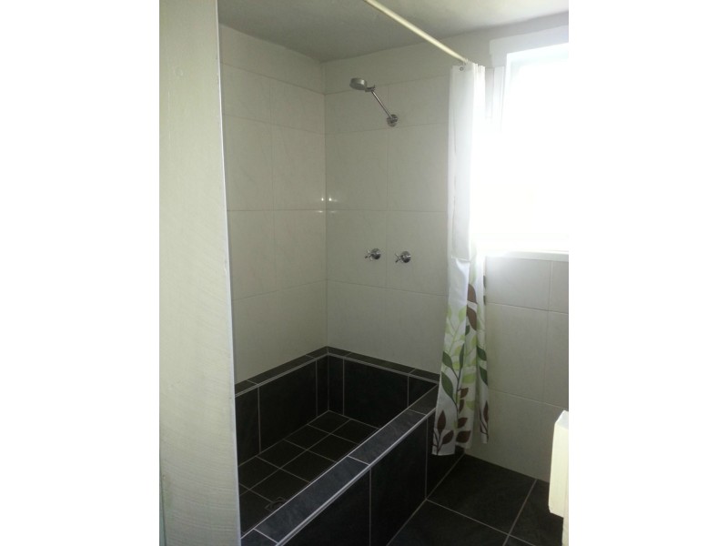 18 Albert Street, Silkwood QLD 4856