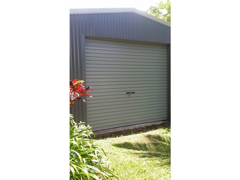 18 Albert Street, Silkwood QLD 4856