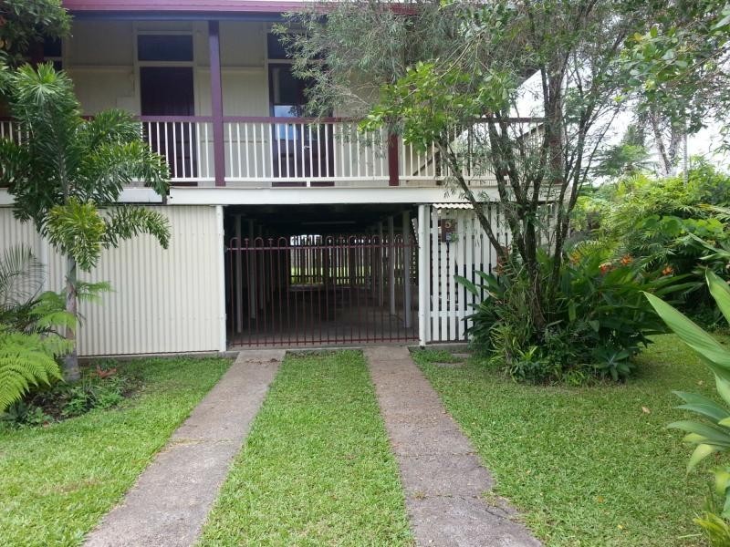 2 EDWARD Street, SILKWOOD, Silkwood QLD 4856