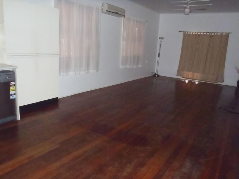 Kurrimine Beach QLD 4871