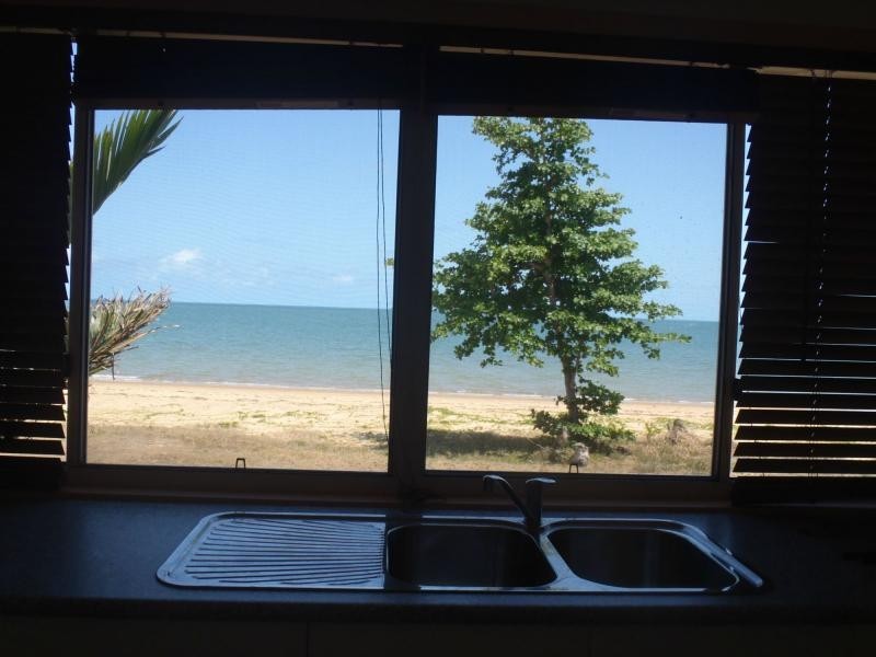 Kurrimine Beach QLD 4871