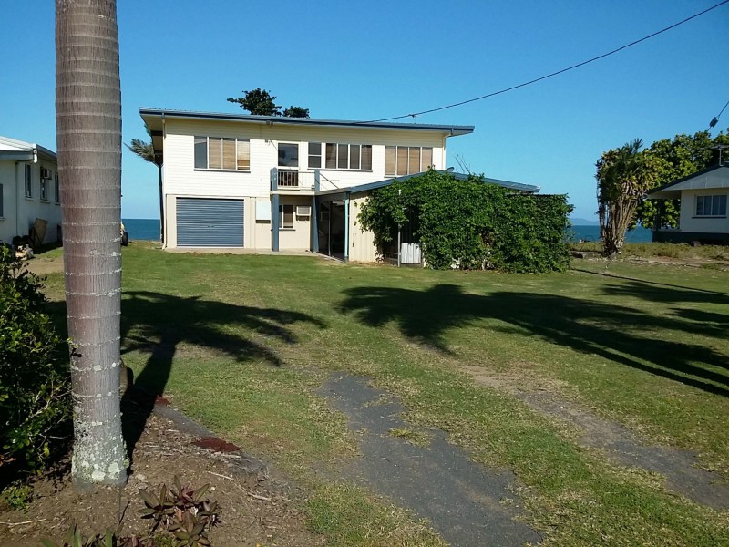 Kurrimine Beach QLD 4871