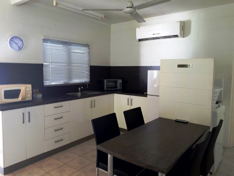 37 Rebecca Jane Parade, Kurrimine Beach QLD 4871