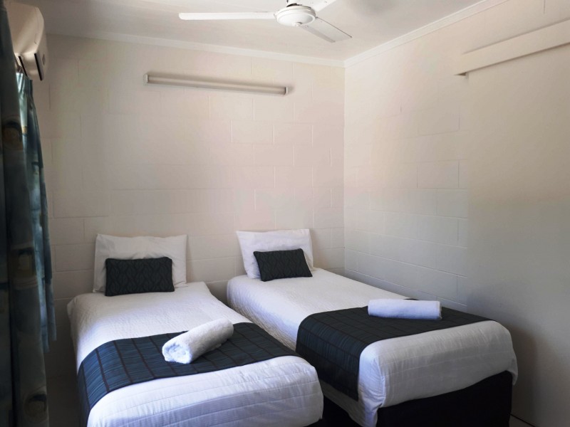 37 Rebecca Jane Parade, Kurrimine Beach QLD 4871