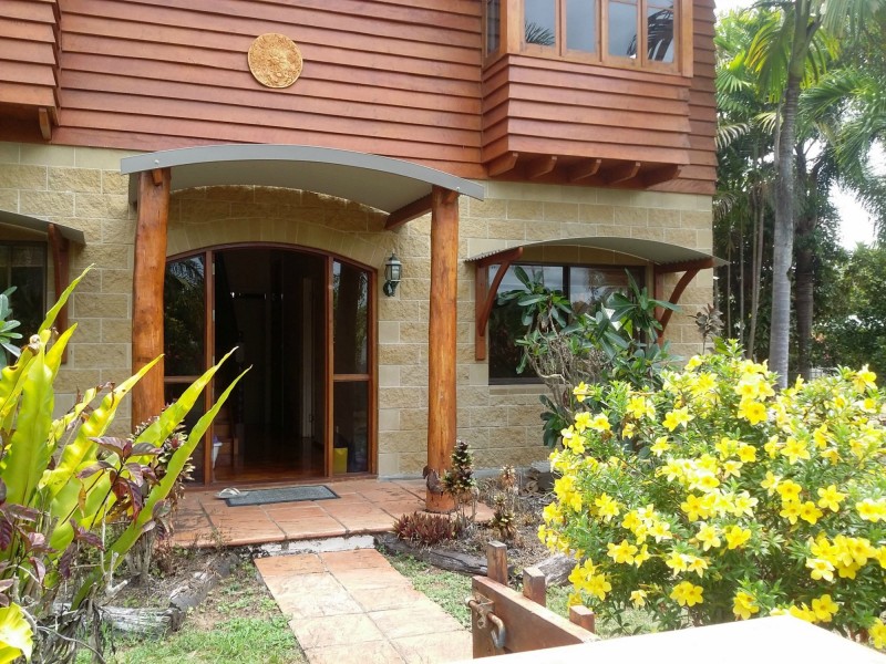 17 Rebecca Jane Parade, Kurrimine Beach QLD 4871