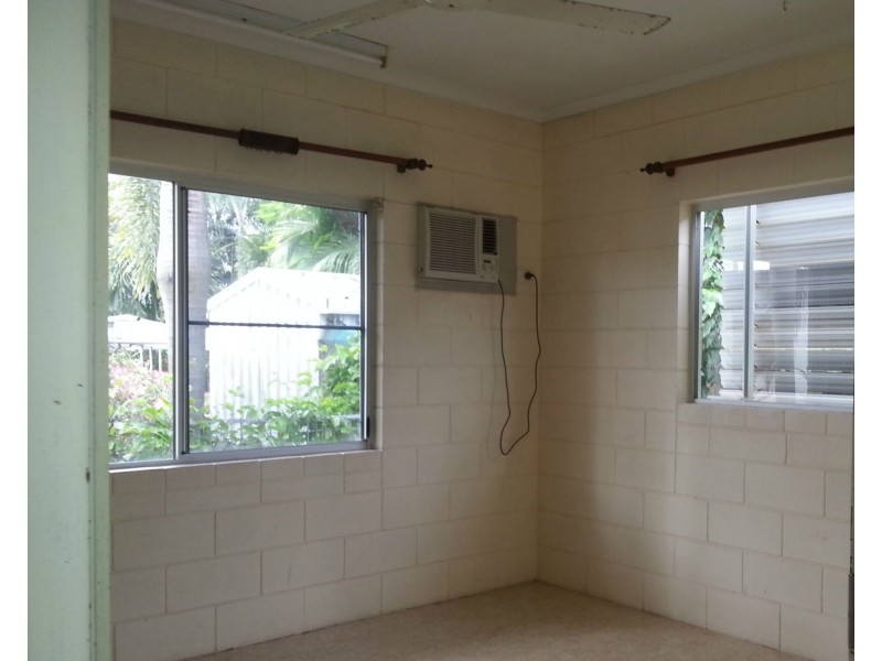 Kurrimine Beach QLD 4871